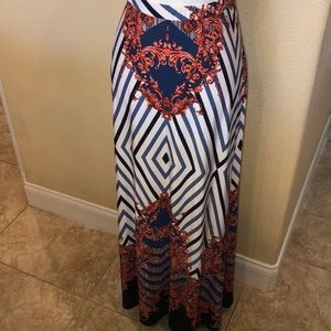 Boston Proper Maxi Skirt blue, red, a white sz M